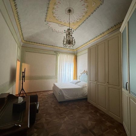 Urbino Apartments - Palazzo Paltroni Studio Kültér fotó