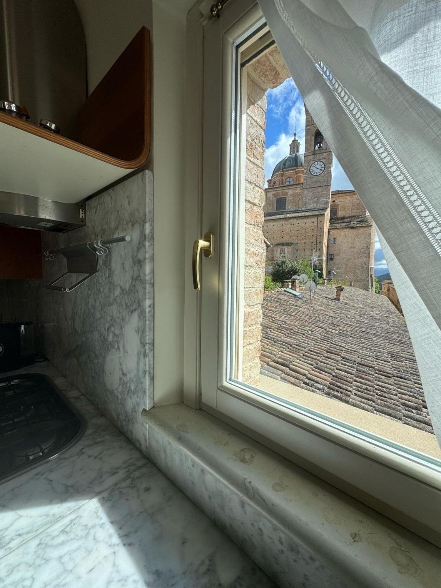 Urbino Apartments - Palazzo Paltroni Studio Kültér fotó